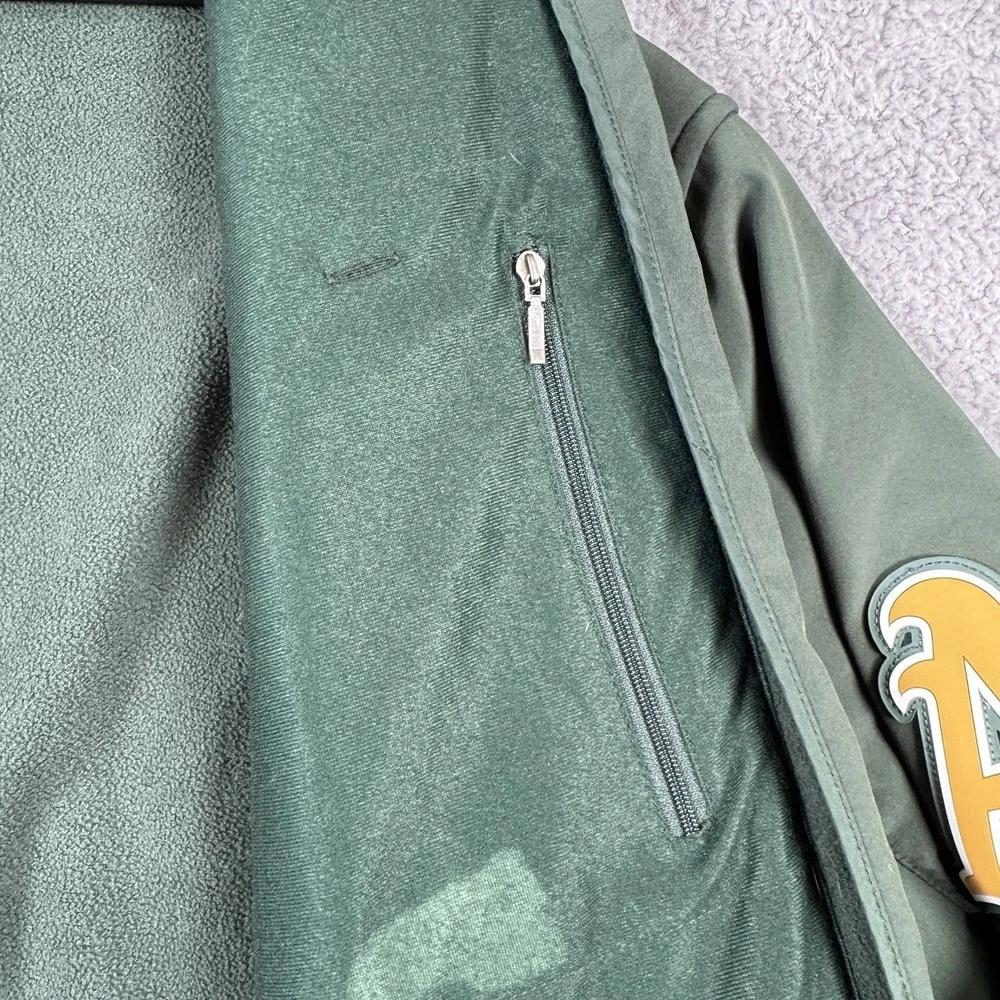 Oakland Athletics Jacket Mens XL Green Majestic Full Zip Therma Base Dugout